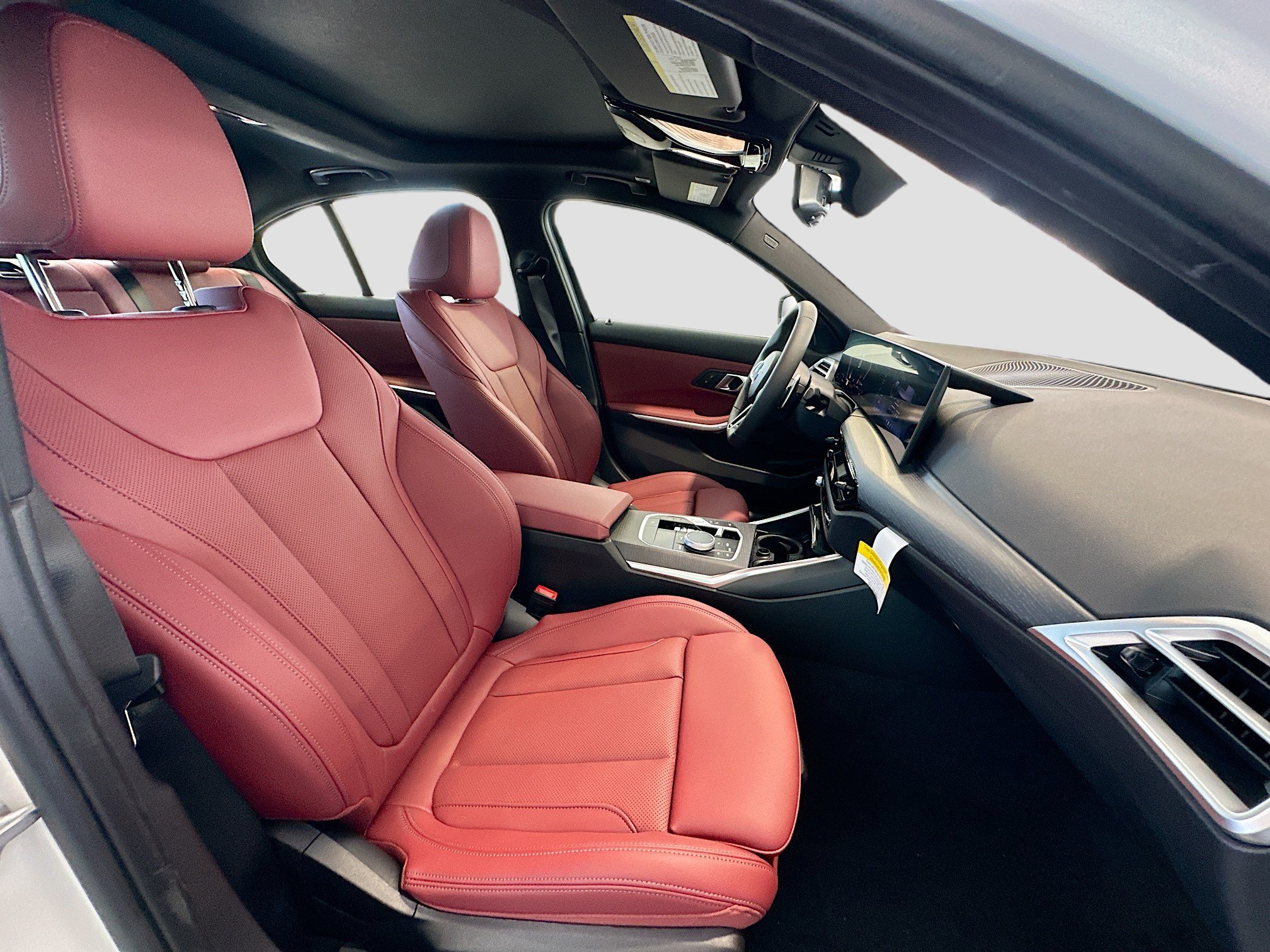 New 2026 Alpine White BMW 330i NA image 21