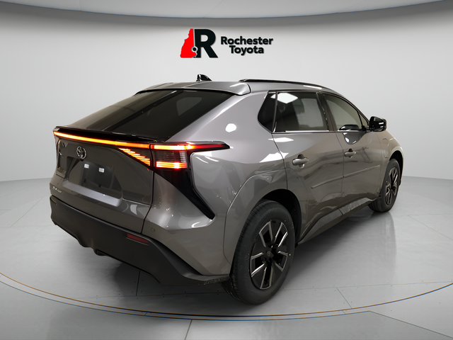 Certified Used 2026  Toyota XLE image 25