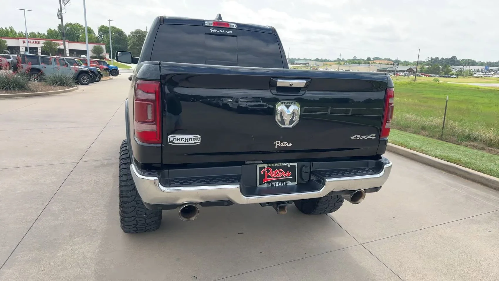 Used 2022 Diamond Black Crystal Pearlcoat Ram Longhorn image 8