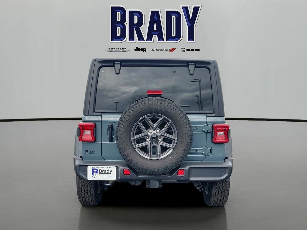 New 2026 Anvil Clear-Coat Exterior Paint Jeep Sport S image 4