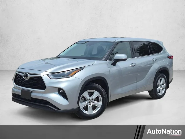 2021 Toyota Highlander LE