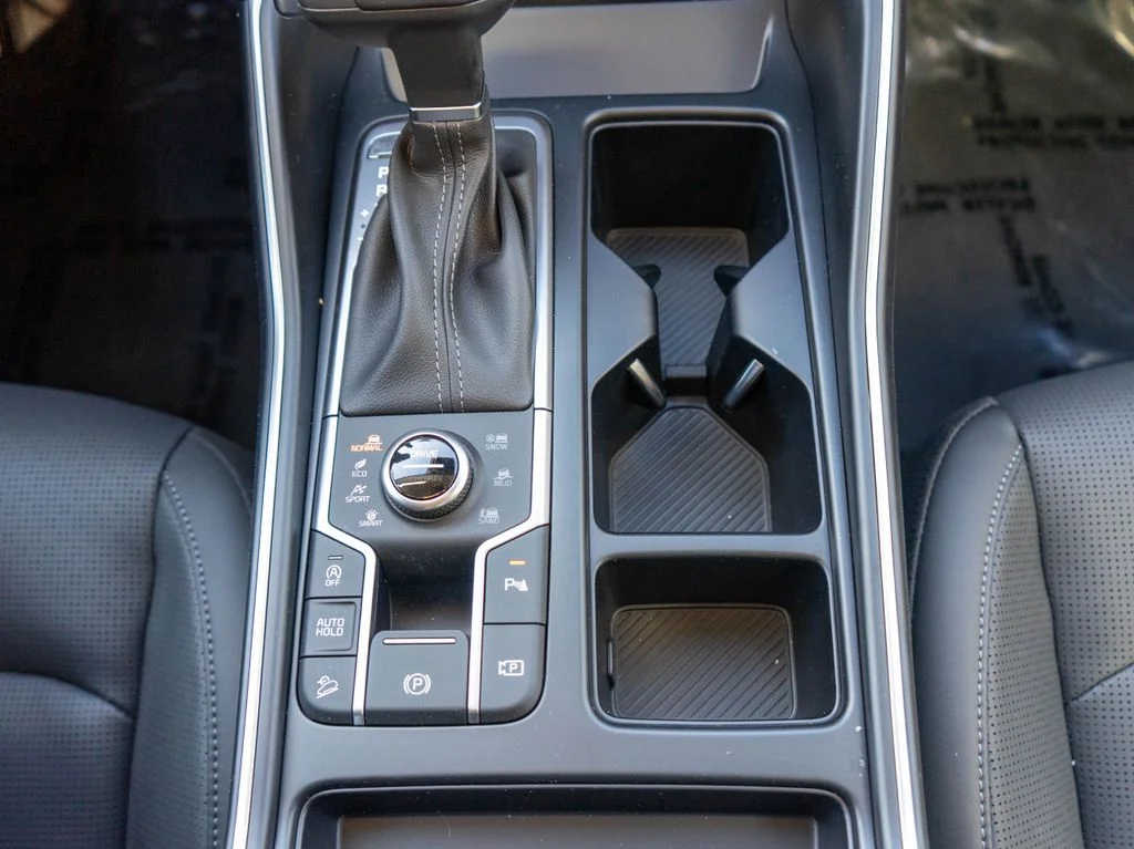 New 2026 Ivory Silver Kia EX image 26