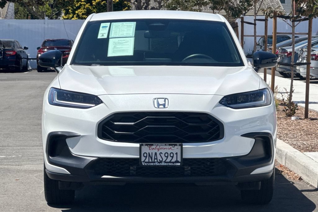 Certified Used 2025 Platinum White Pearl Honda Sport image 45