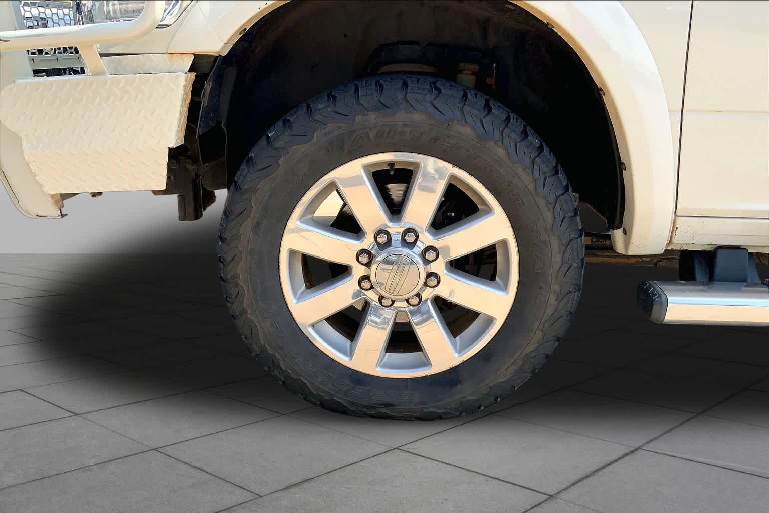 Used 2017 Pearl White Ram Longhorn image 10
