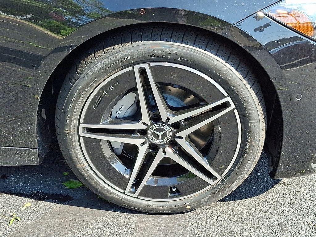 2025 Mercedes-Benz C-Class Sedan C 300 - Photo 8