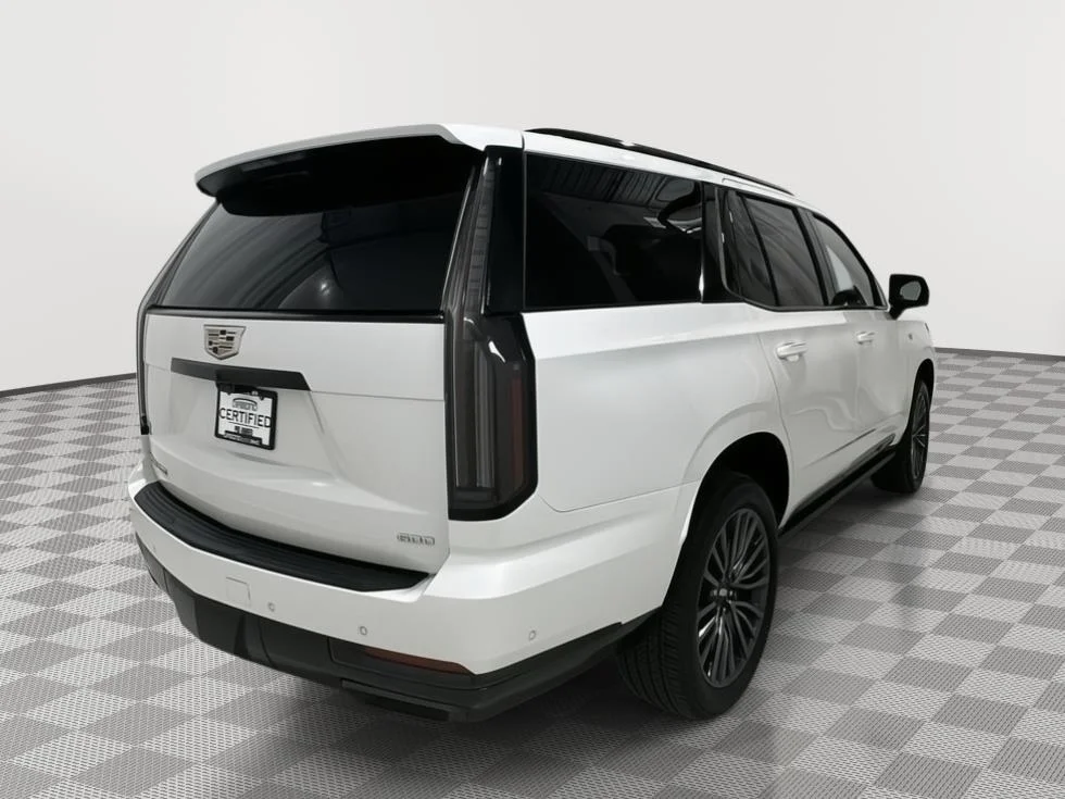 Used 2025 Crystal White Tricoat Cadillac Sport Platinum image 5