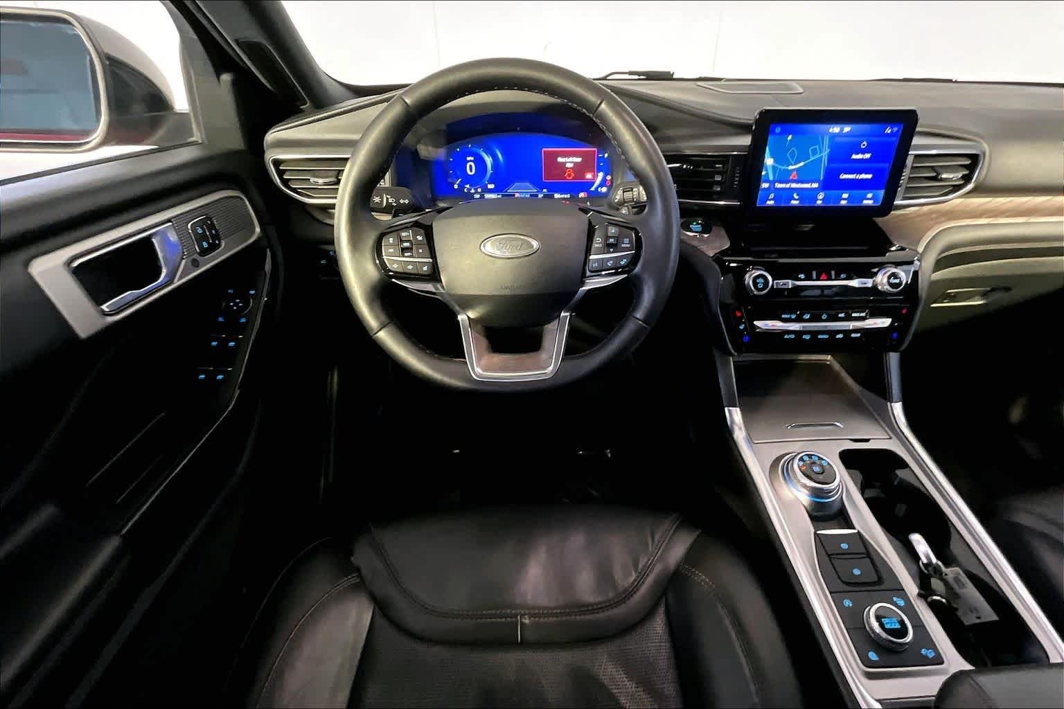 Used 2021 Rapid Red Metallic Tinted Clearcoat Ford Platinum image 9