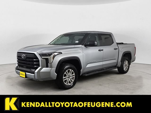 Pre-Owned 2022 Toyota Tundra SR5 4D CrewMax for Sale in Eugene