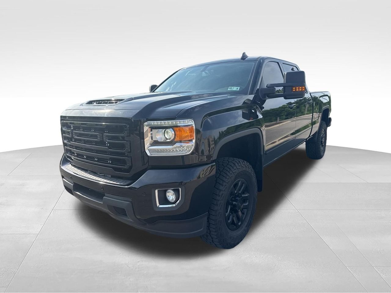 2018 GMC Sierra 4WD Crew Cab Standard Box SLT's photo