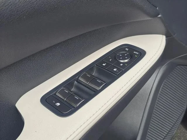 Certified Used 2023 CAVIAR Lexus PREMIUM PLUS image 29