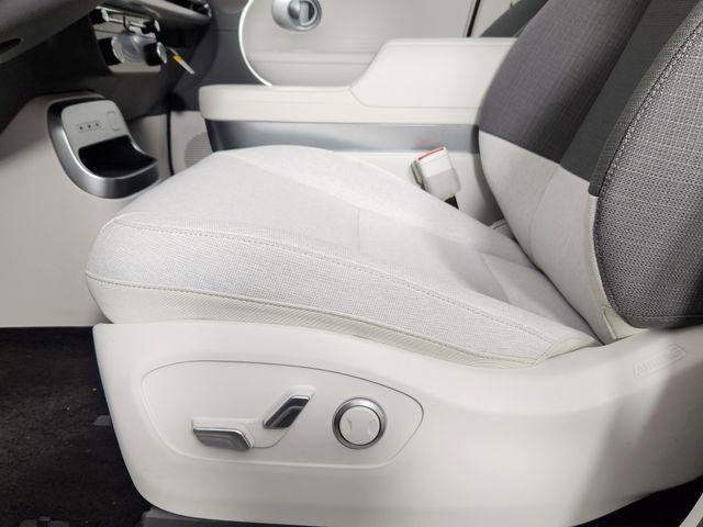 2026 Hyundai IONIQ 9 SE - Photo 10