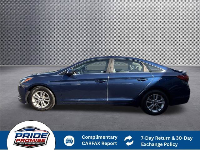 Used 2016 Blue Hyundai 2.4L SE image 2