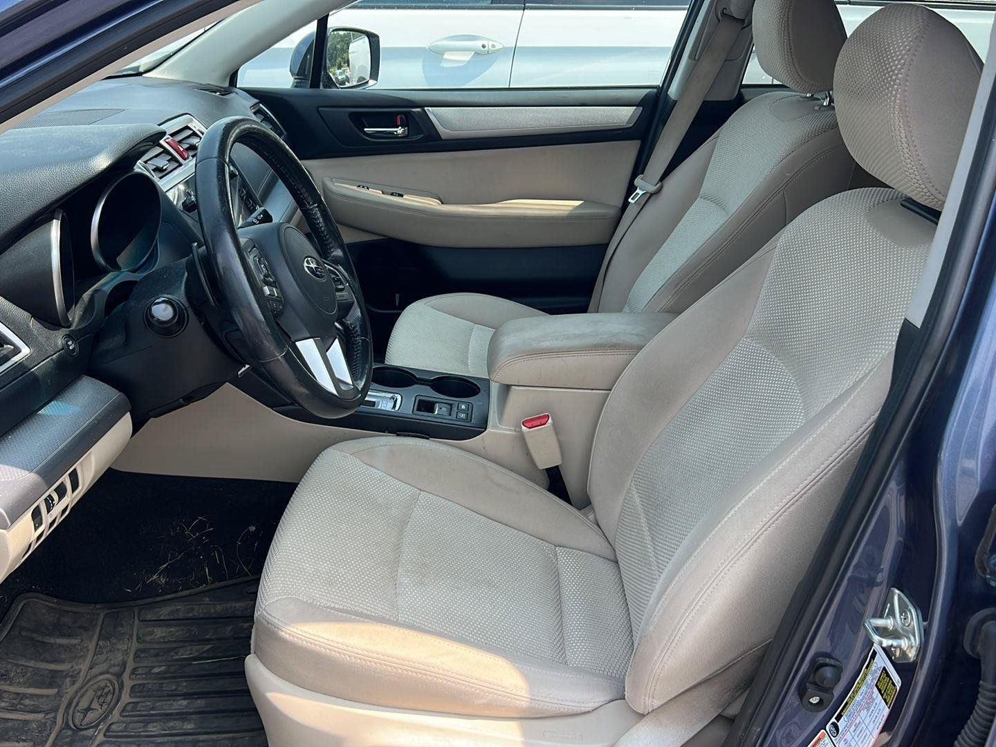 Used 2017 Twilight Blue Metallic Subaru Premium image 9