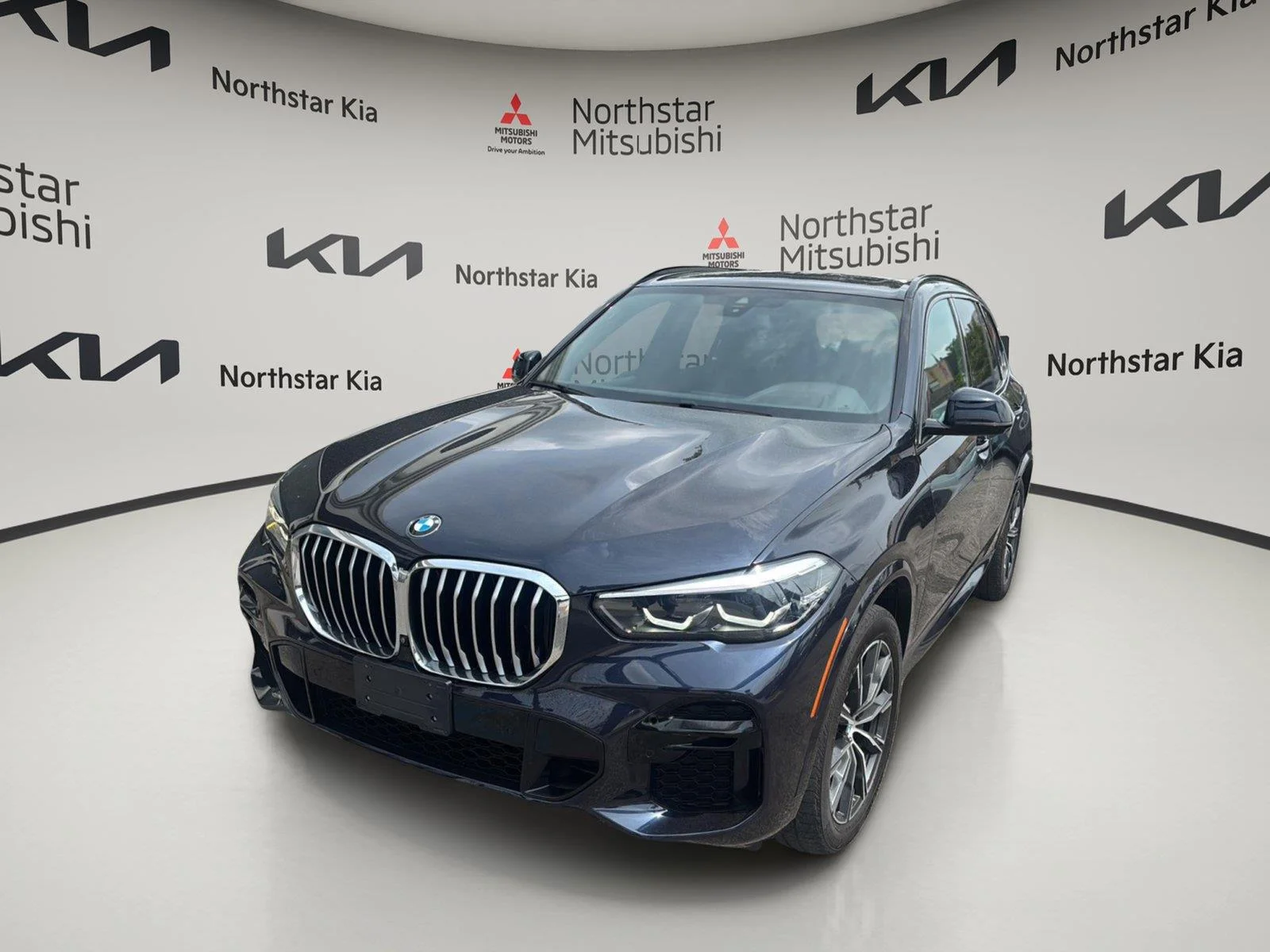 Used 2023 Carbon Black Metallic BMW xDrive40i image 21
