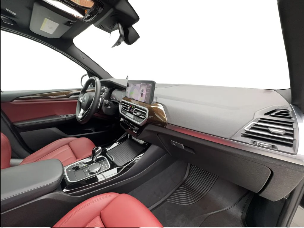 Used 2024 Black BMW sDrive30i image 32