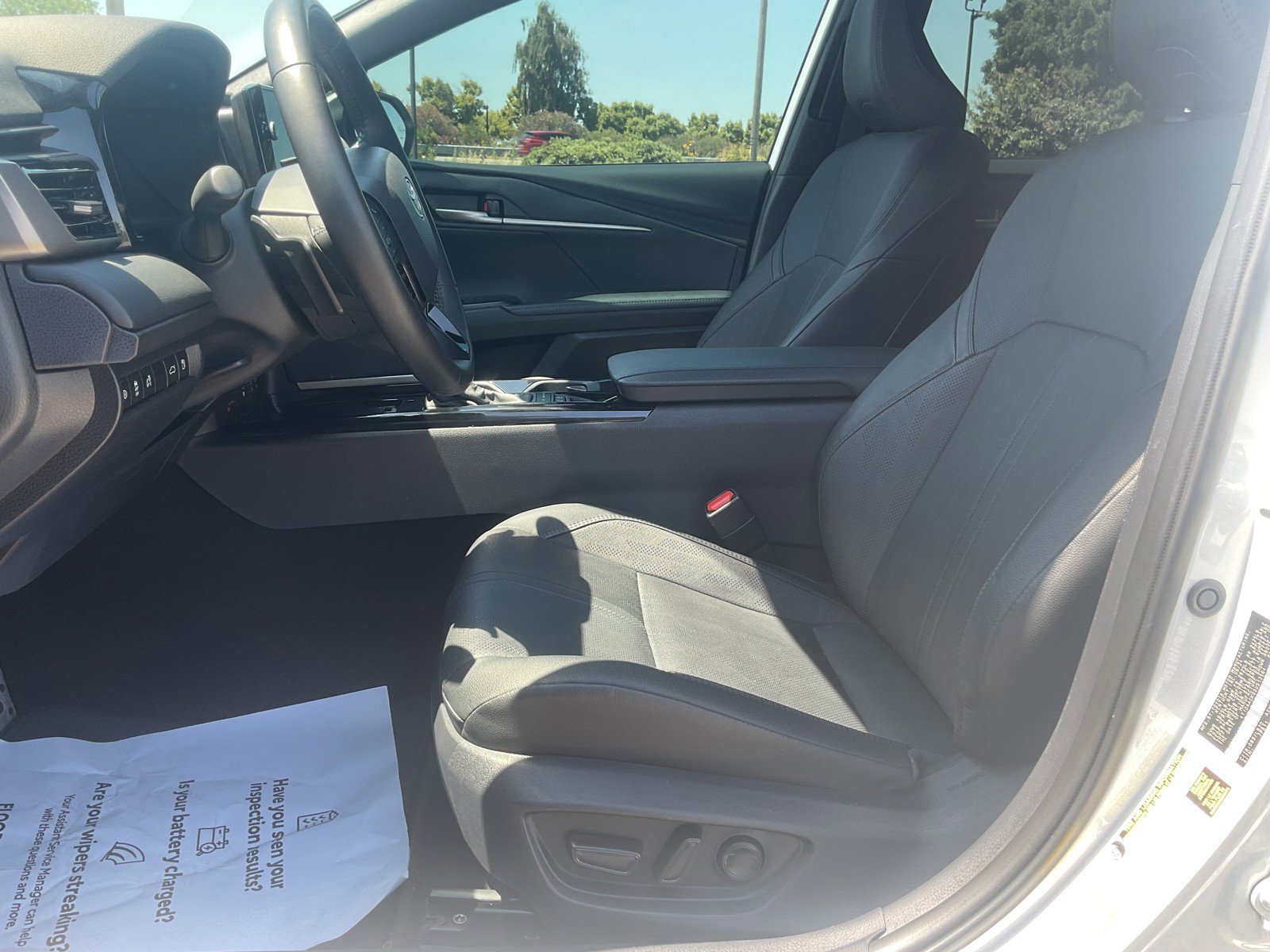 2025 Toyota Camry XSE - Photo 14