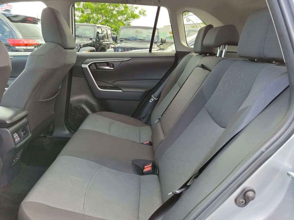 Used 2025 Silver Toyota XLE image 17