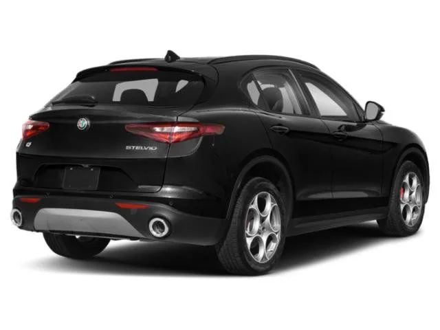 Used 2020 Red Alfa Romeo Base image 5