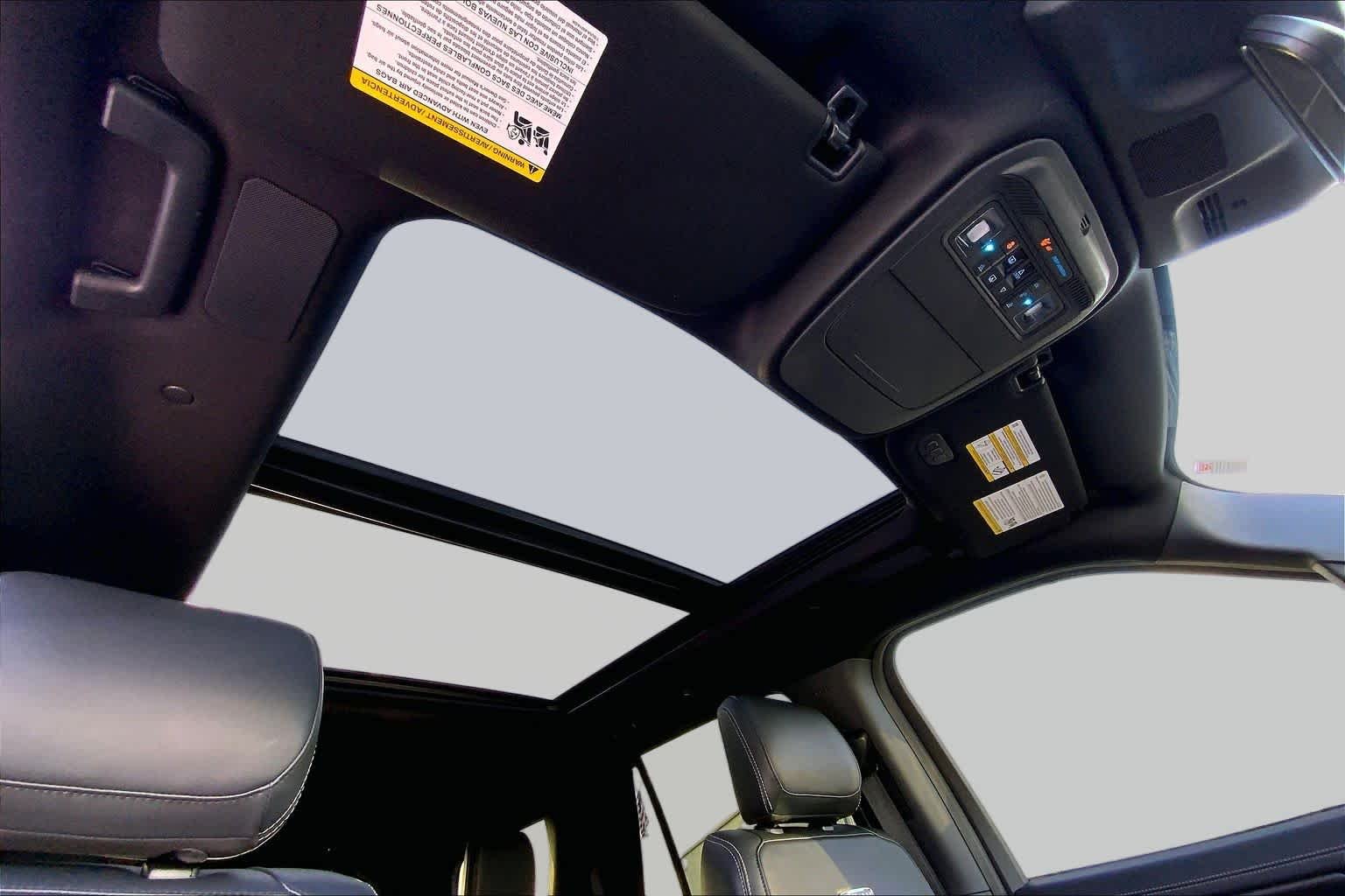 Used 2025 Space Silver Ford Platinum image 14