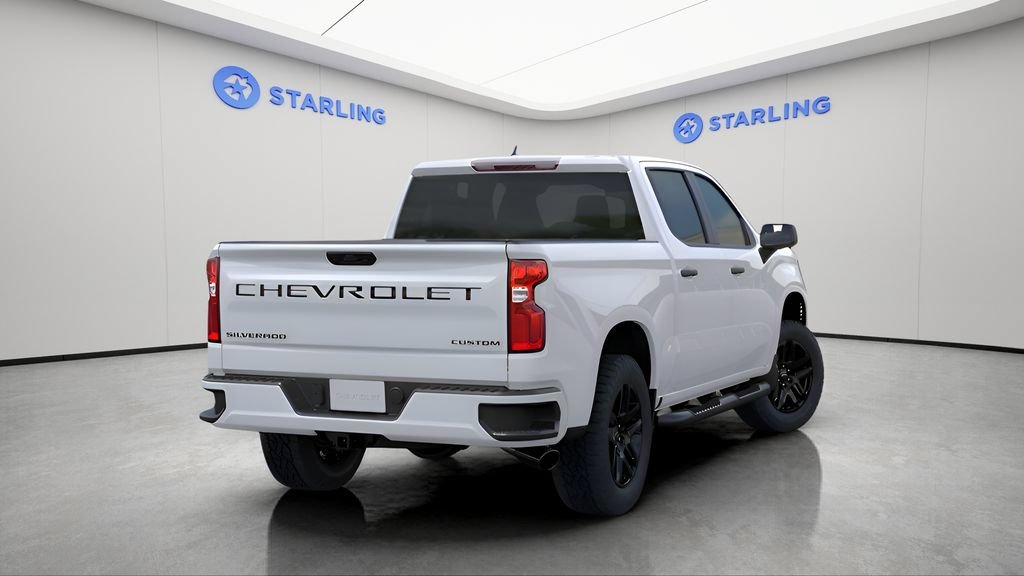 New 2026 Summit White Chevrolet Custom image 5