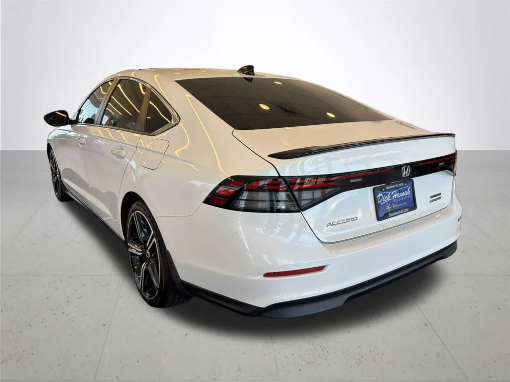 Used 2023 White Honda Sport image 10
