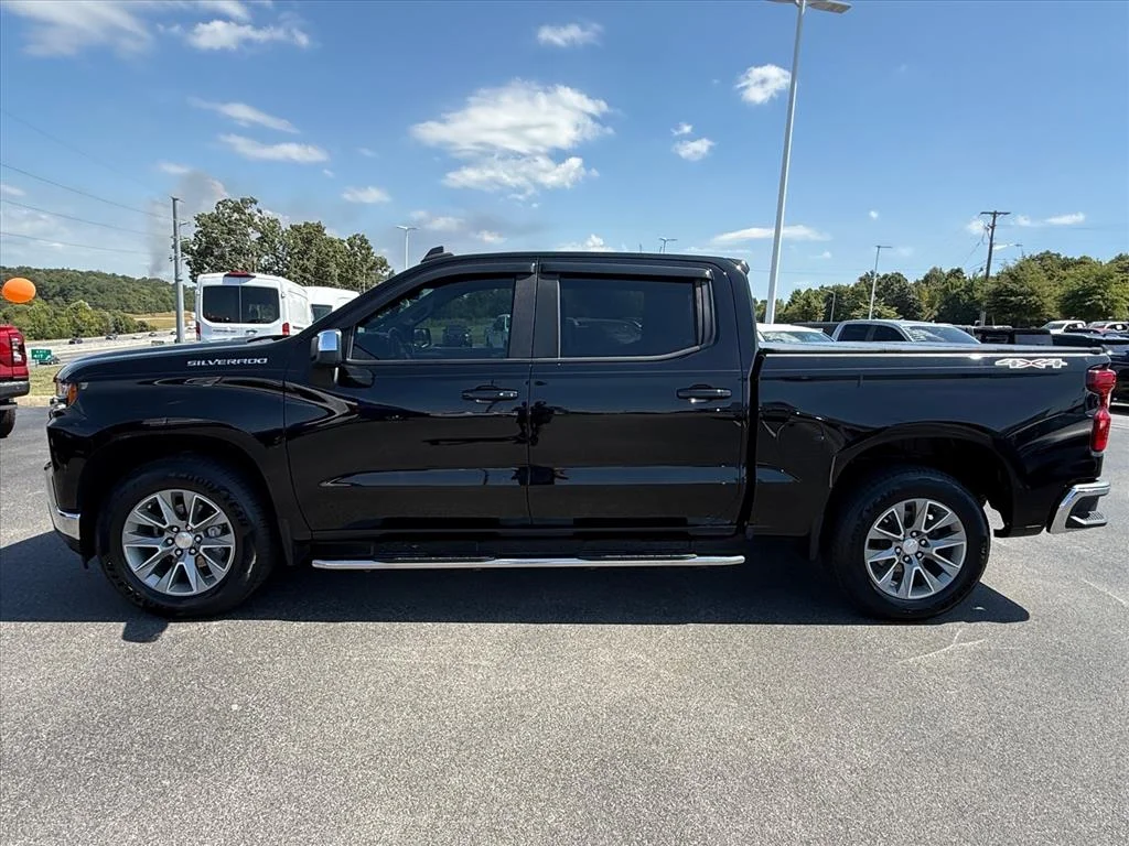 Used 2022 Mosaic Black Metallic Chevrolet LT image 1