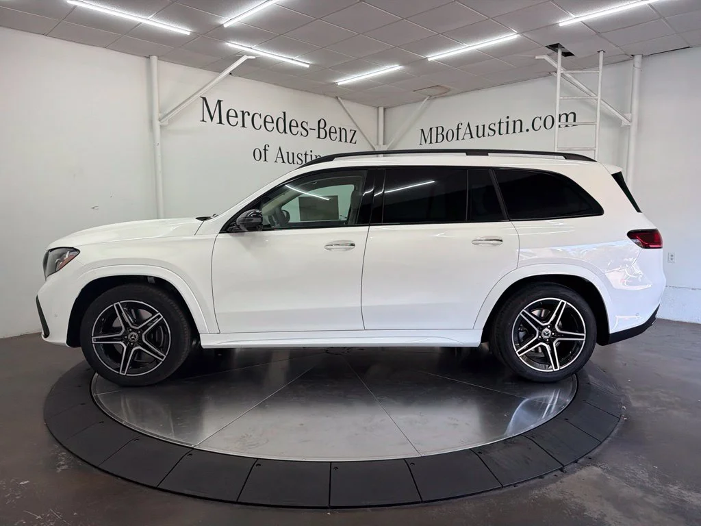 New 2027 White Mercedes-Benz GLS 450 image 4