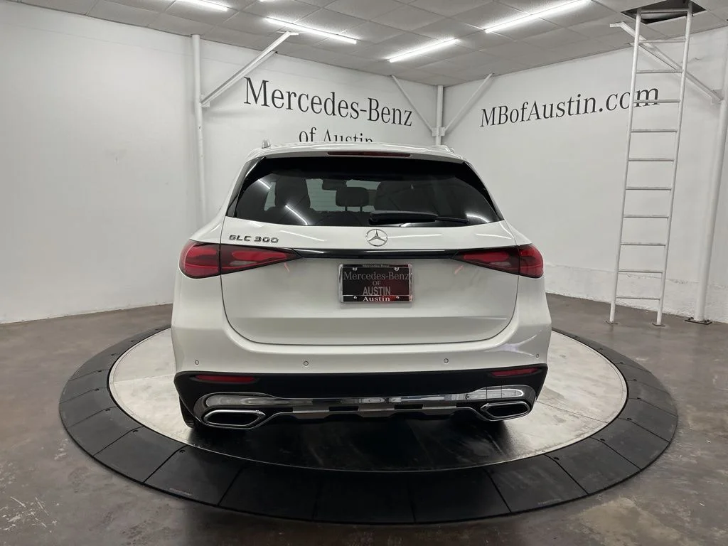 Used 2026 White Mercedes-Benz GLC 300 image 6