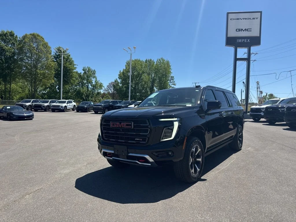 Onyx Black 2025 GMC Yukon XL AT4 Ultimate 4WD SUV / Crossover Four-Wheel Drive