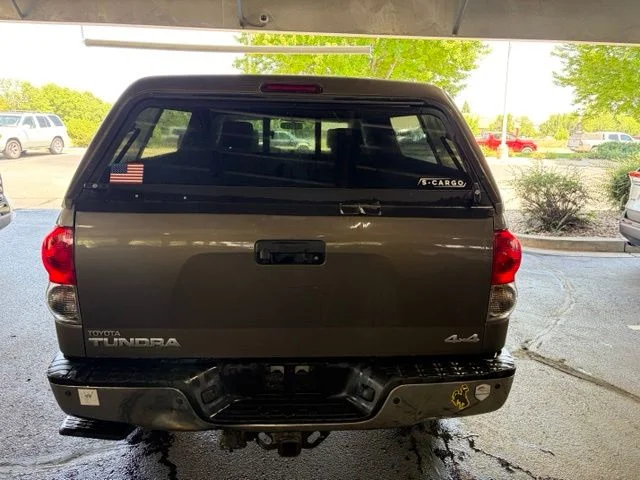 Used 2007 Brown Toyota SR5 image 11