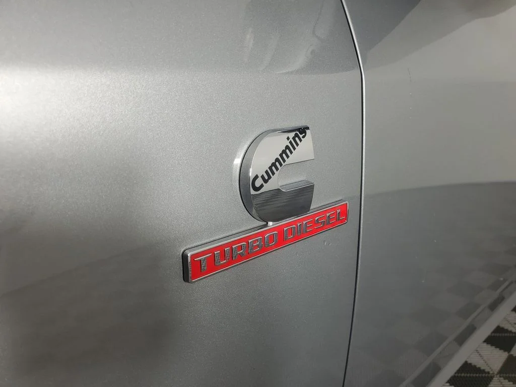 Used 2023 Silver Ram Tradesman image 12