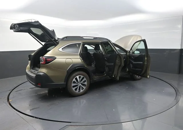 Used 2025 Green Subaru Premium image 36