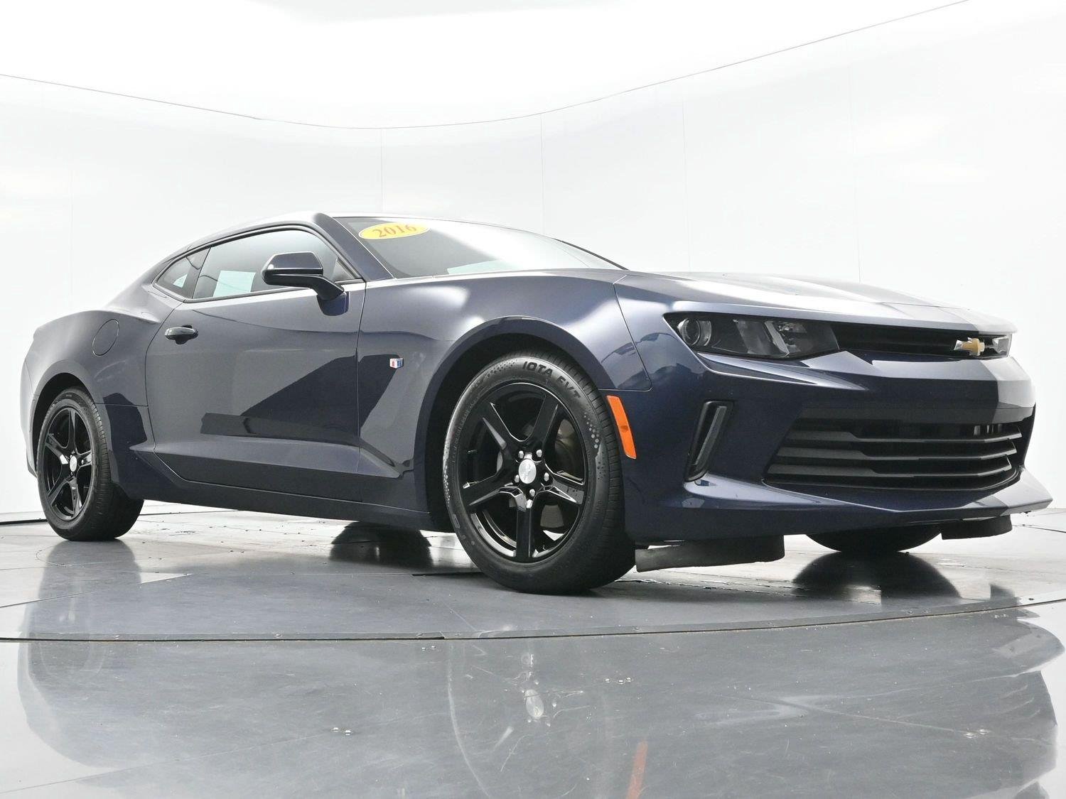 Used 2016 Blue Velvet Metallic Chevrolet 1LT image 40