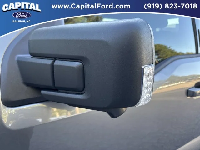Used 2023 Gray Ford XLT image 12