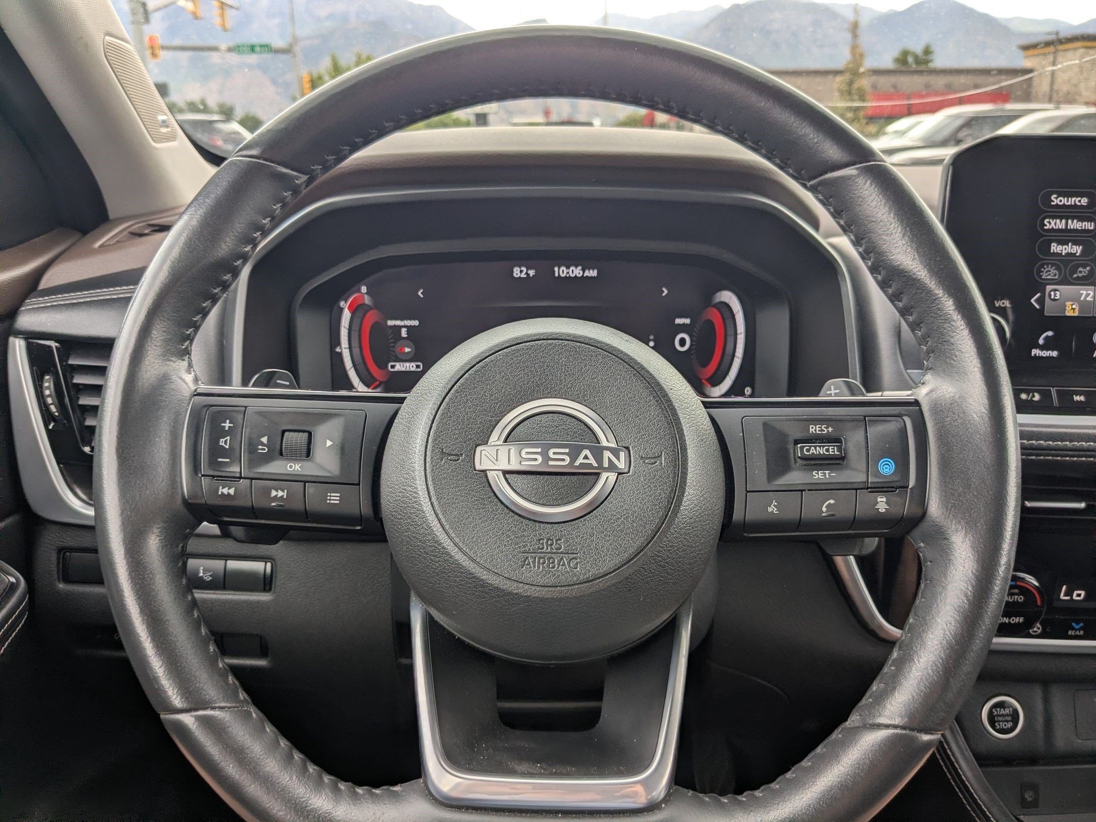 Used 2022 Boulder Gray Pearl Nissan Platinum image 17
