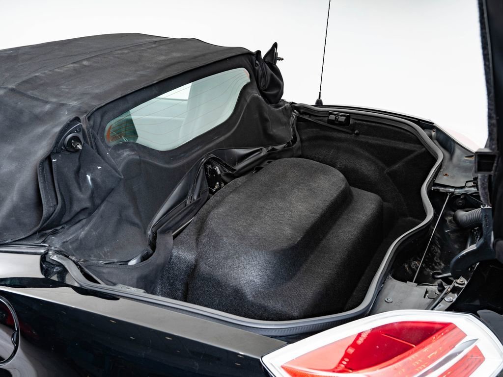 2007 Saturn Sky Roadster - Photo 25