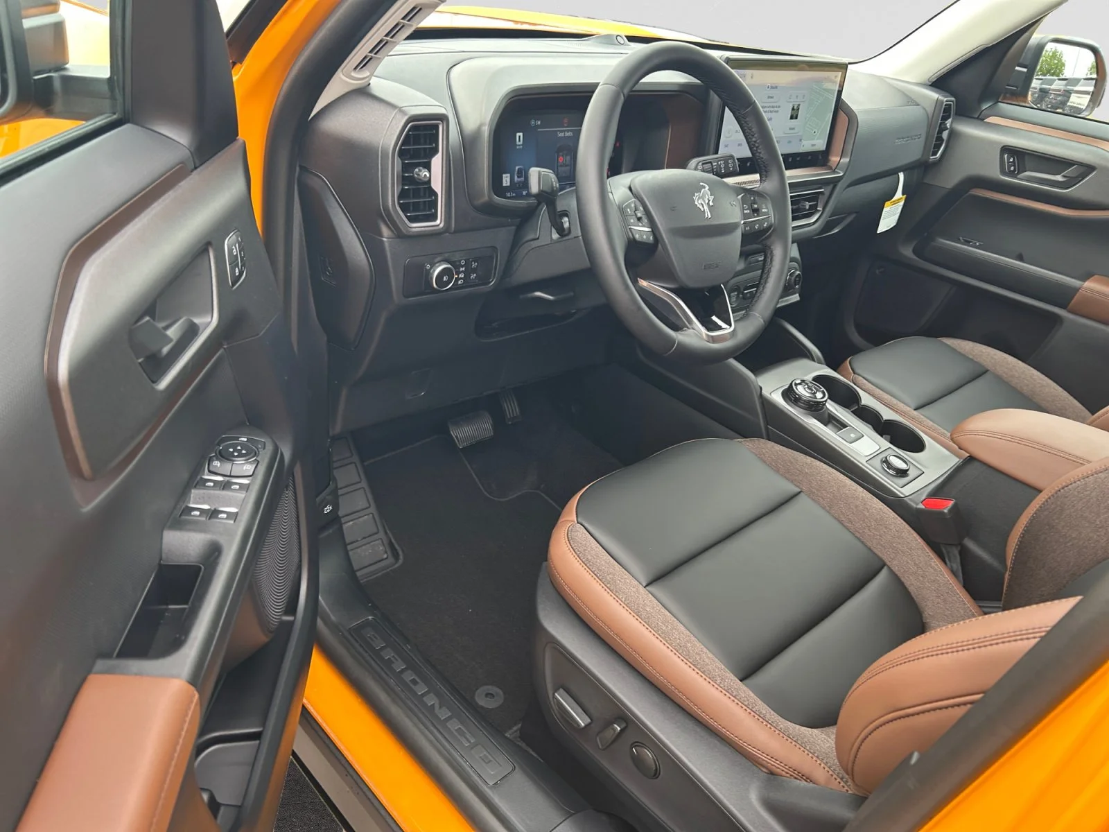 New 2026 Orange Fury Metallic Tri-Coat Ford Outer Banks image 12