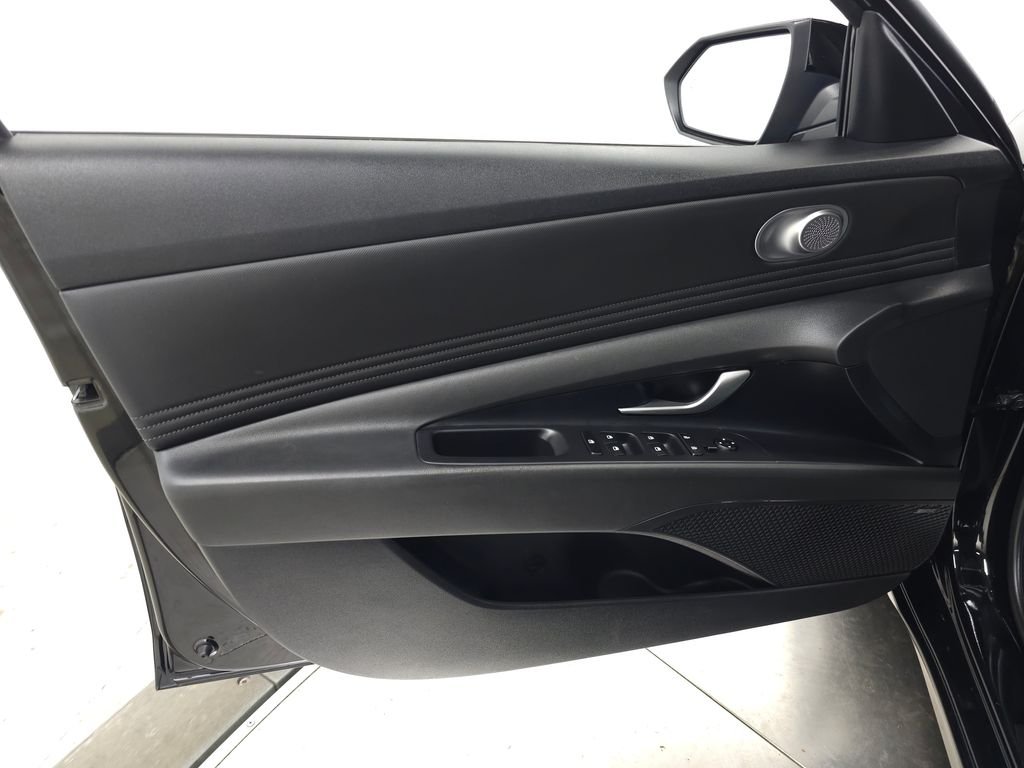 Certified Used 2023 Phantom Black Hyundai Limited image 15