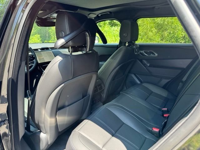New 2026 Santorini Black Land Rover P250 Base image 12
