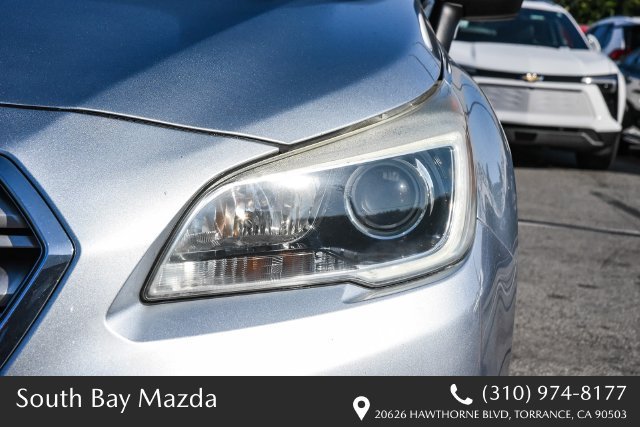 Used 2015 Silver Subaru 2.5i Premium image 4
