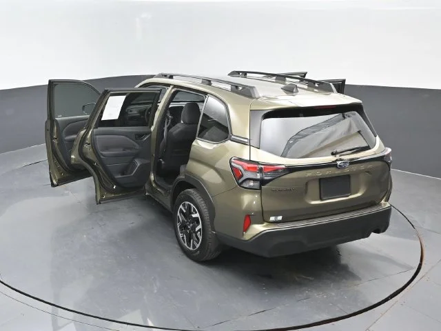 Certified Used 2025 Autumn Green Metallic Subaru Premium image 26