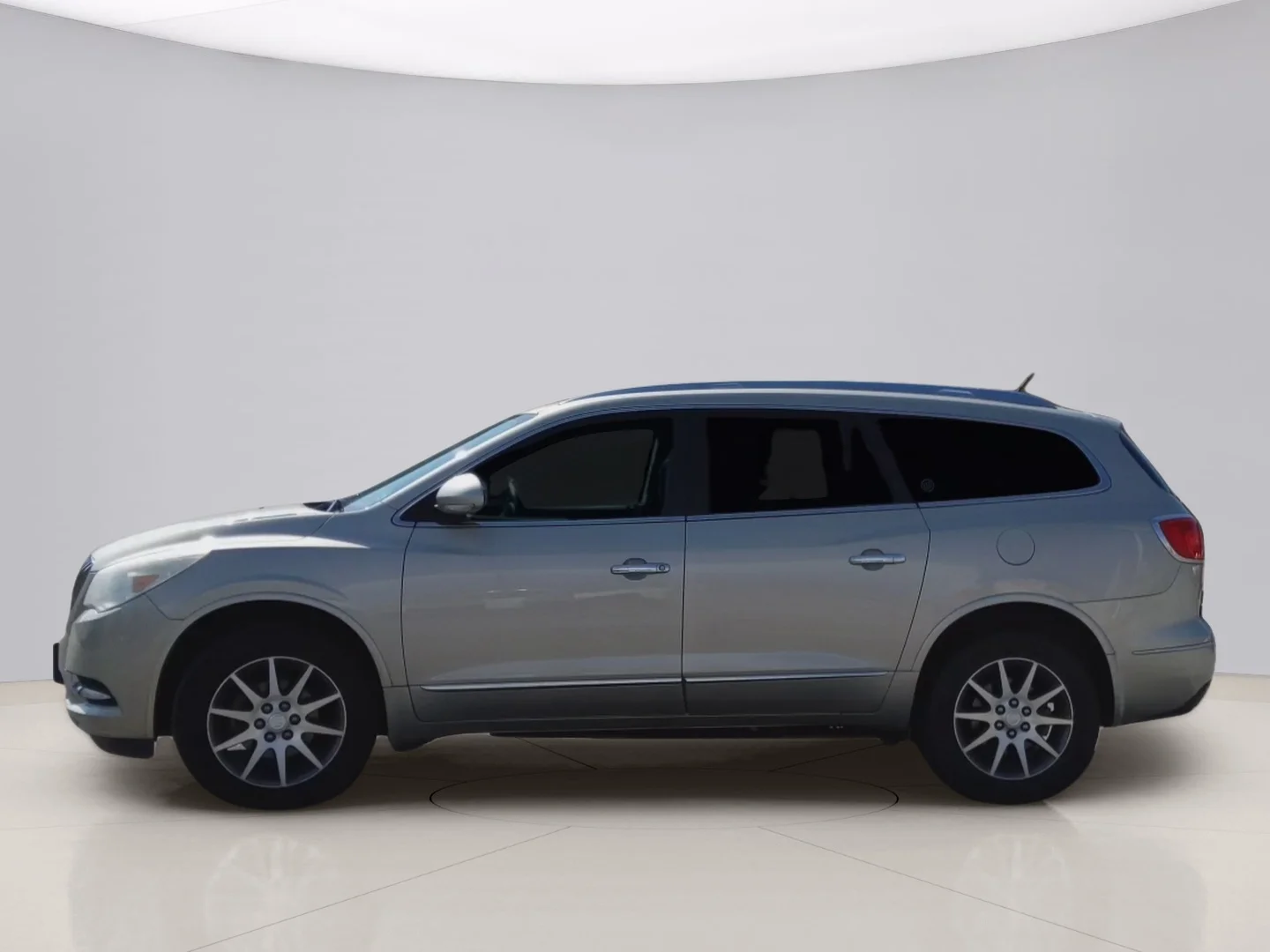 Used 2014 Gold Buick  image 8