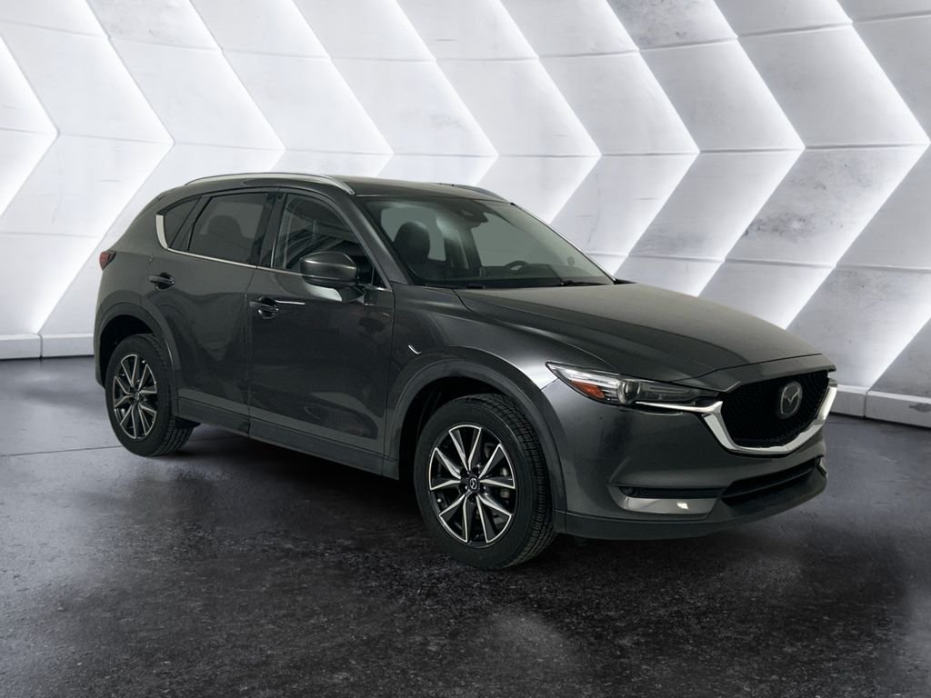 2017 Mazda CX-5 Grand Touring auto's photo