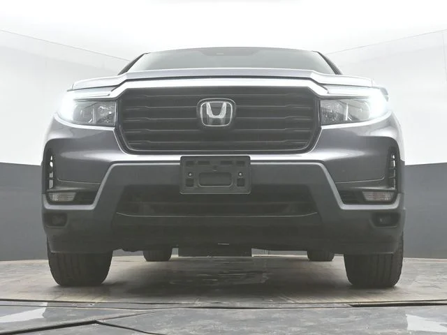 Used 2022 Crystal Black Pearl Honda RTL-E image 29