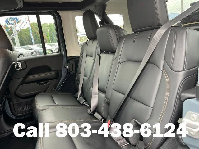 2026 Jeep Wrangler 4-Door Sahara - Photo 12