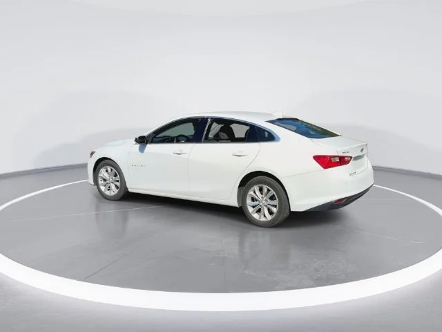 Used 2024 White Chevrolet LT image 4