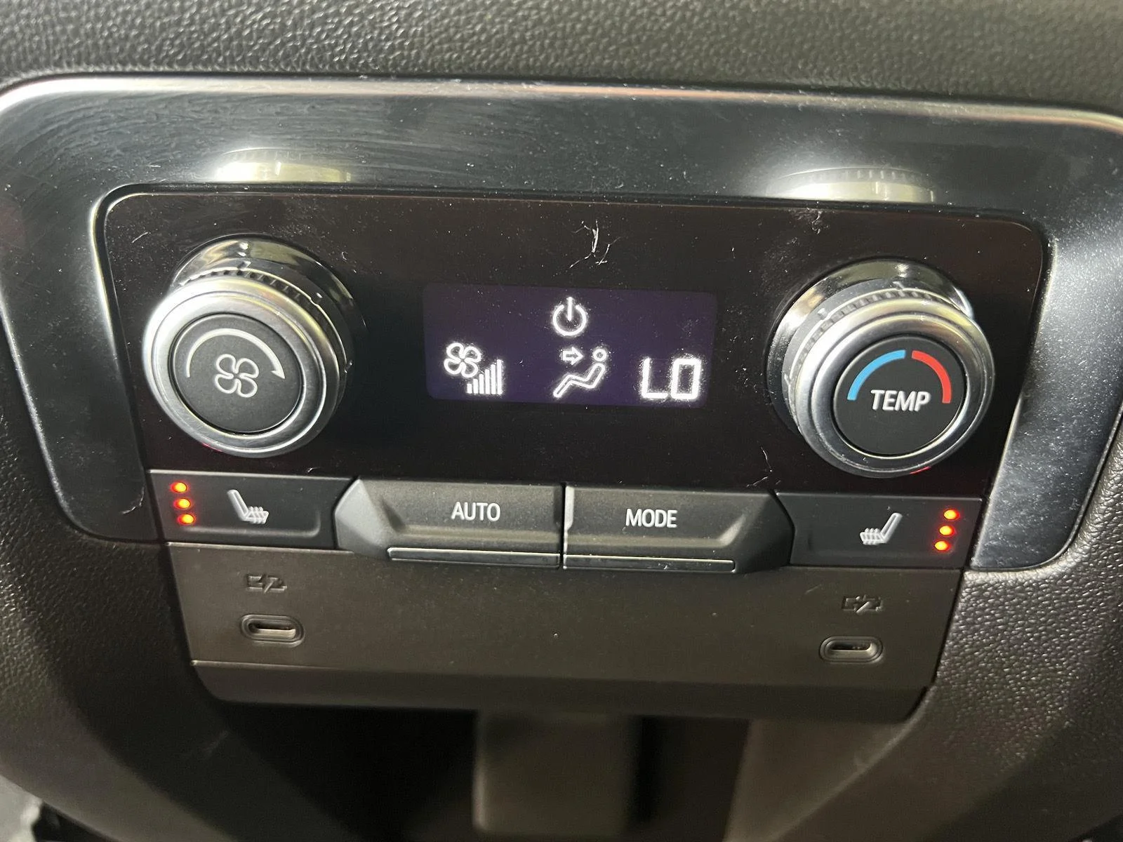 Used 2026 Onyx Black GMC AT4 image 23