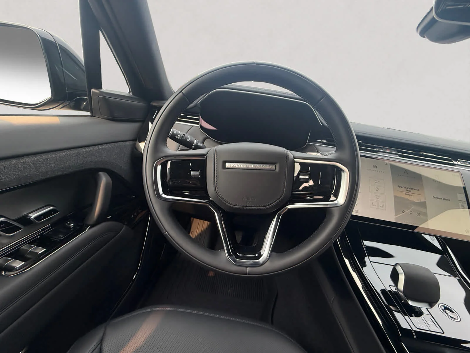 New 2026 Santorini Black Land Rover SE image 12
