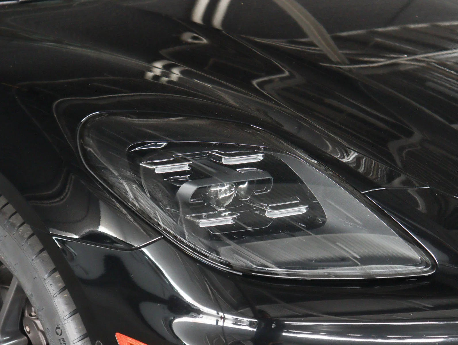 Used 2025 Black Porsche  image 23