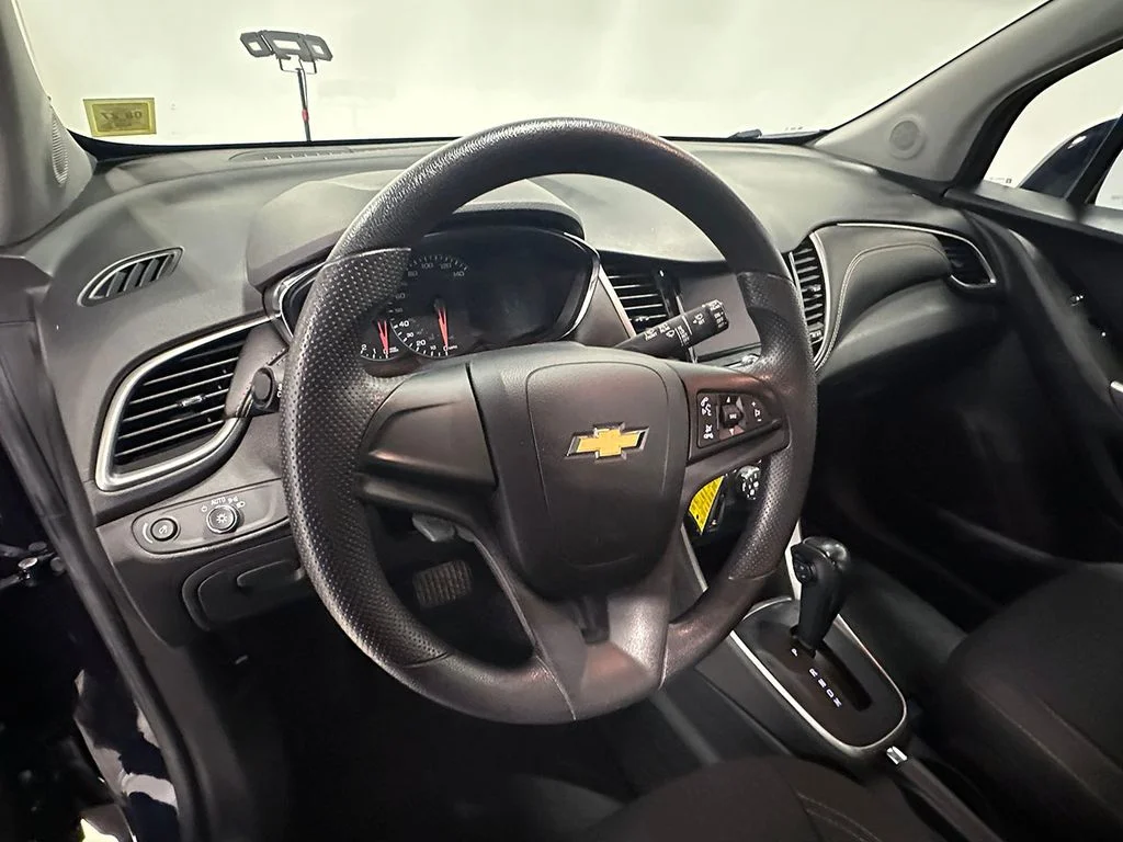 Used 2021 Blue Chevrolet LS image 20